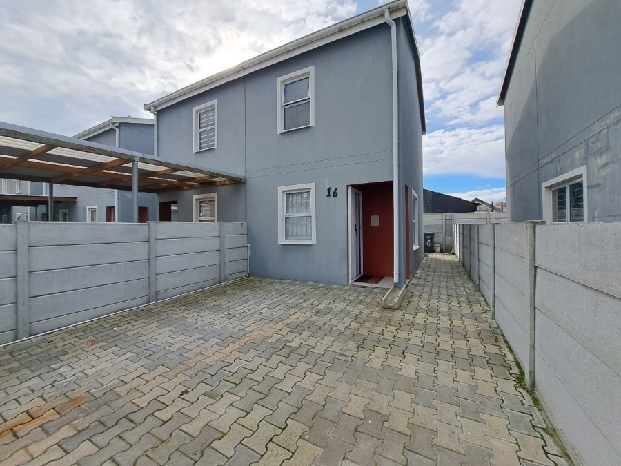 2 Bedroom Property for Sale in Electric City Western Cape